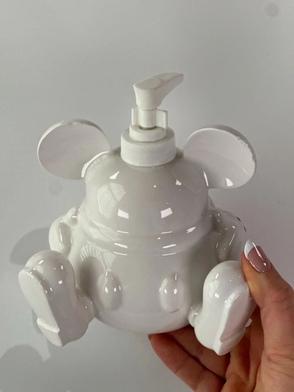 Disney Parks Soap Dispenser Mickey Mouse Body Ceramic White 7